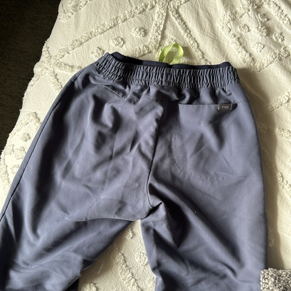 Figs - Picture 4 of 5